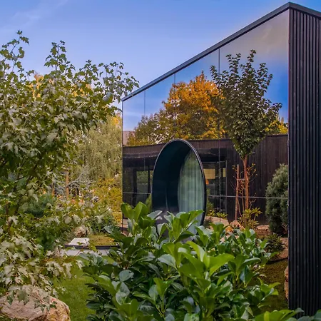 Apartmán Zoska Park Eden *