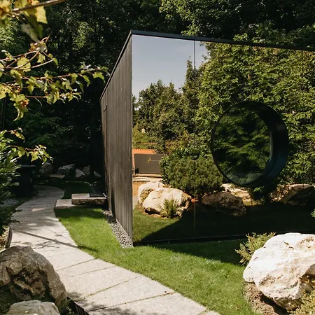 Apartman Zoska Park Eden *