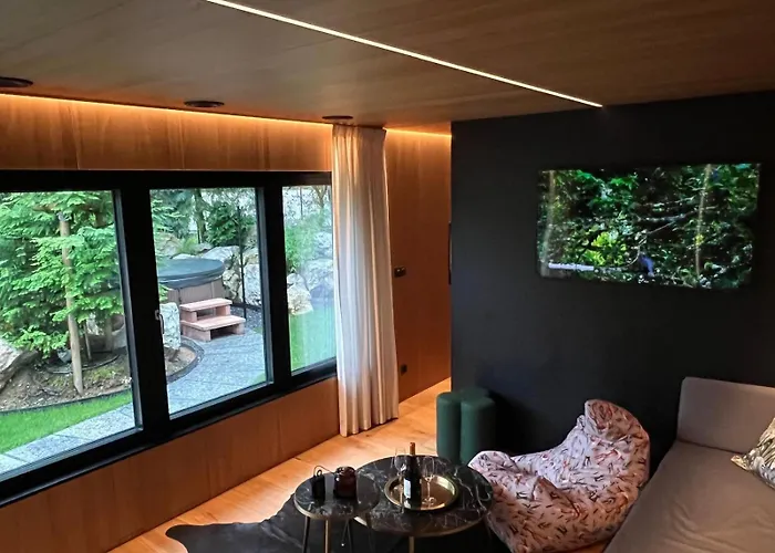 Zoska Park Eden Apartmán *